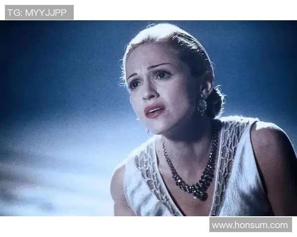 足球明星贝隆的妻子如何在光环下展现独立与魅力的生活方式